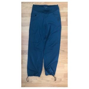 Ergo scrub pants
